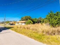 21280 HIGGS DR — photo 35