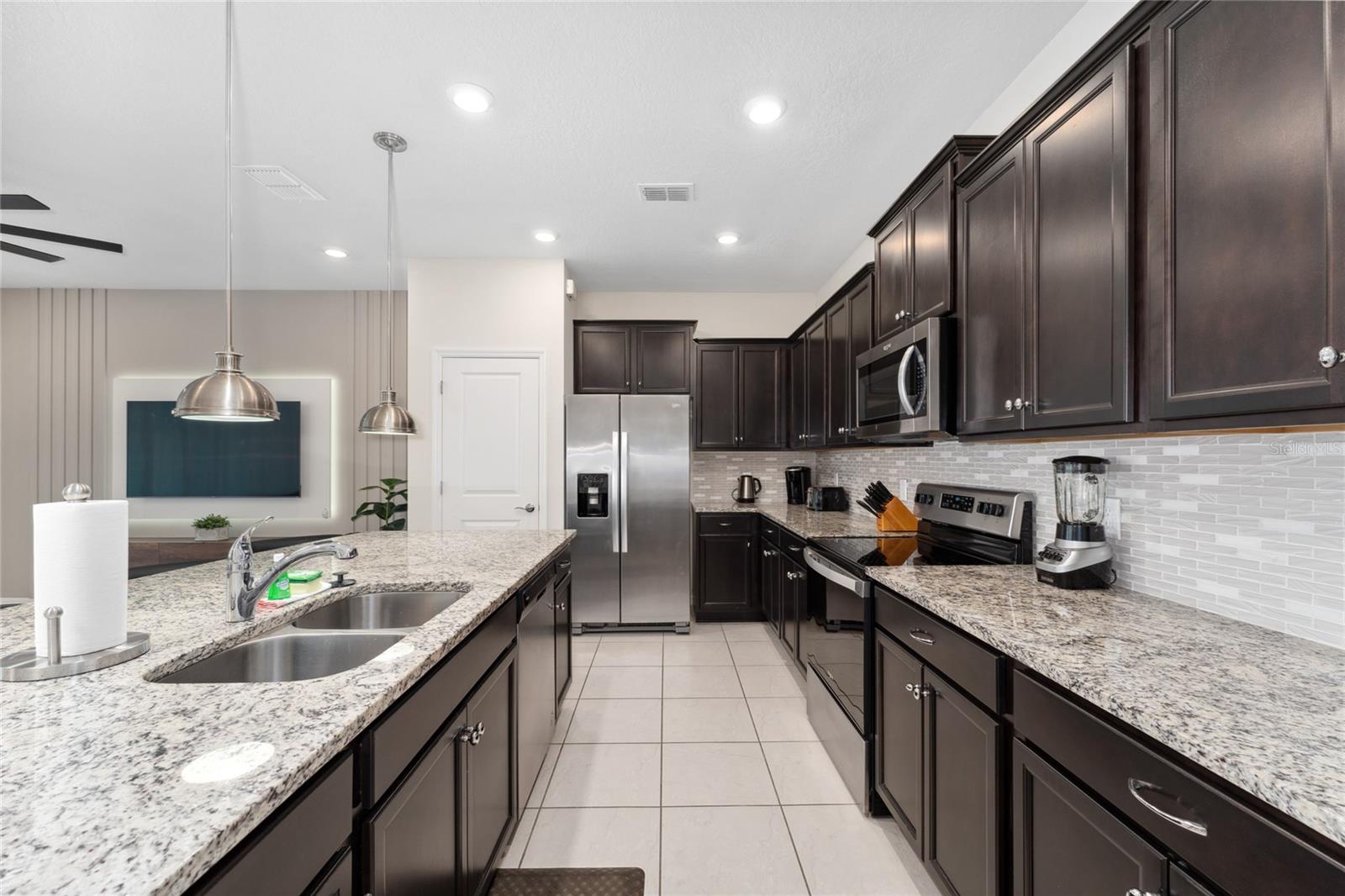 127 JETTY WAY, DAVENPORT, FL — photo 14