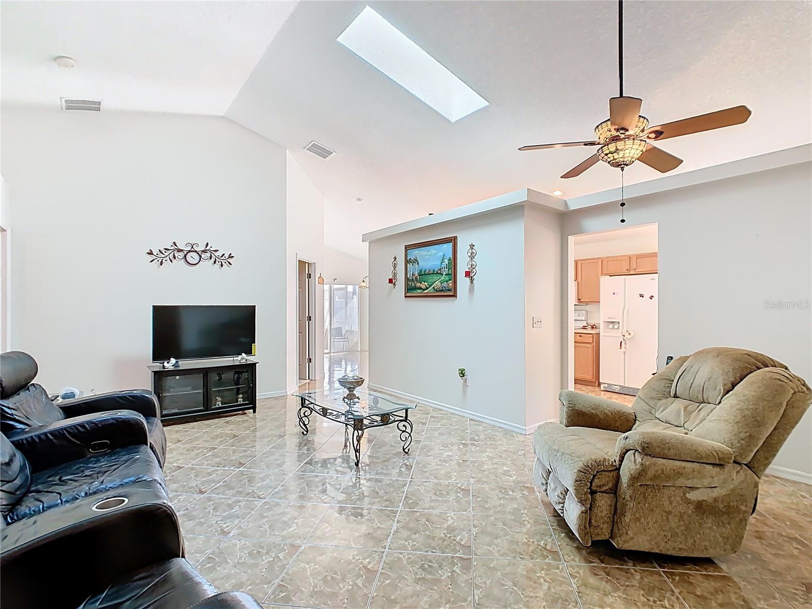 230 HALSTEAD DR, DAVENPORT, FL — photo 3