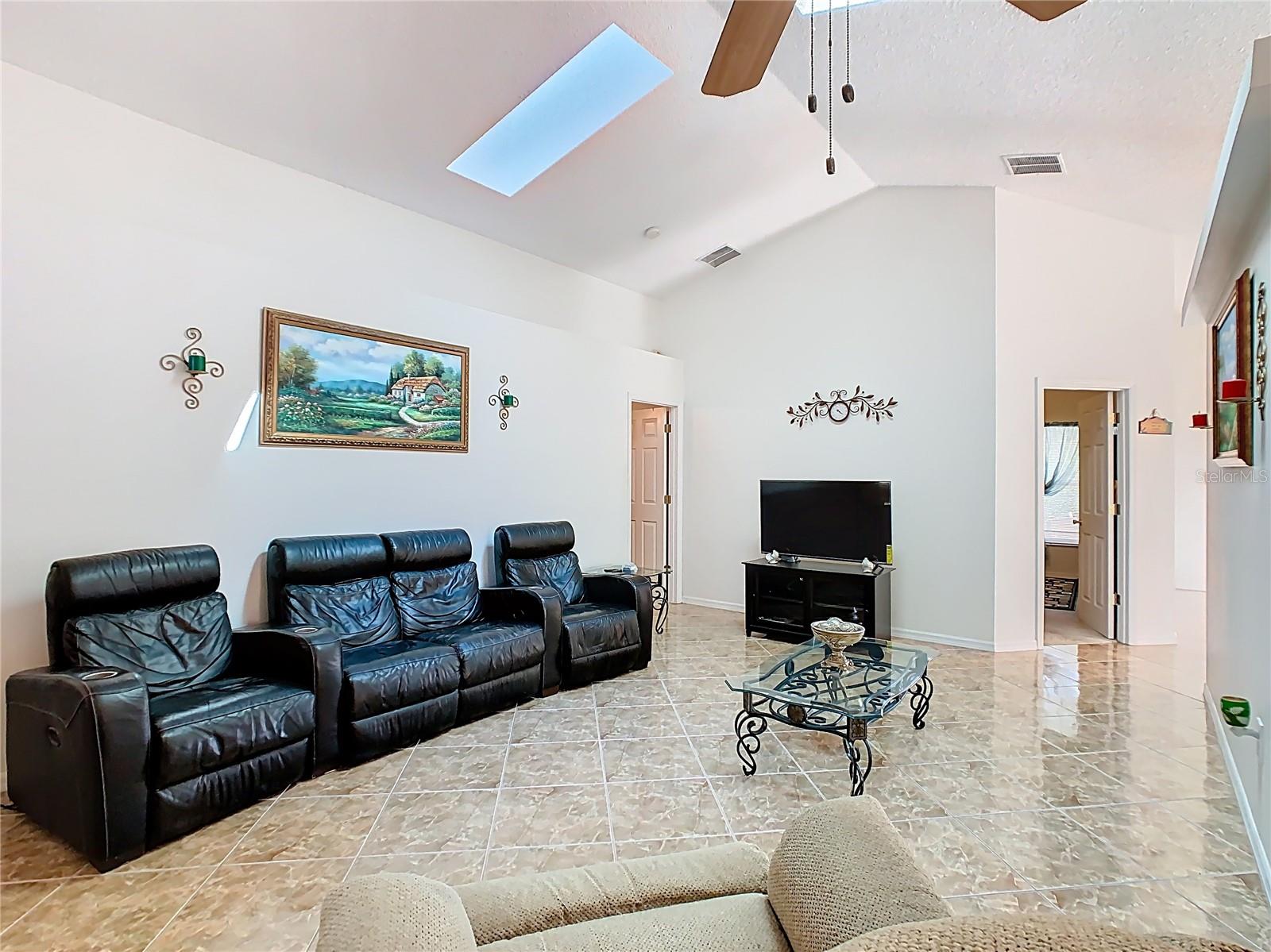 230 HALSTEAD DR, DAVENPORT, FL — photo 4