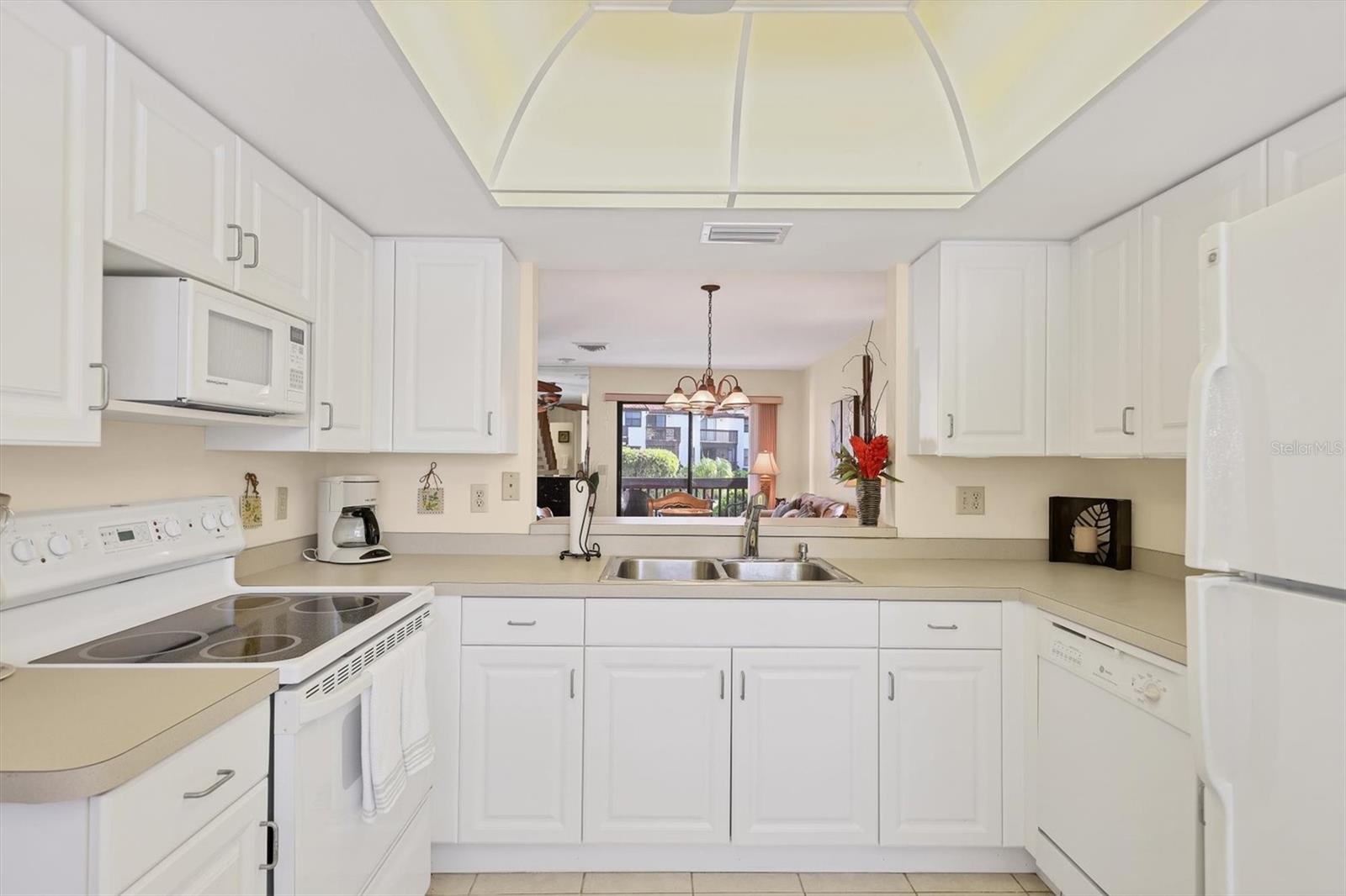 6790 SARASEA CIR #6790, SARASOTA, FL — photo 13