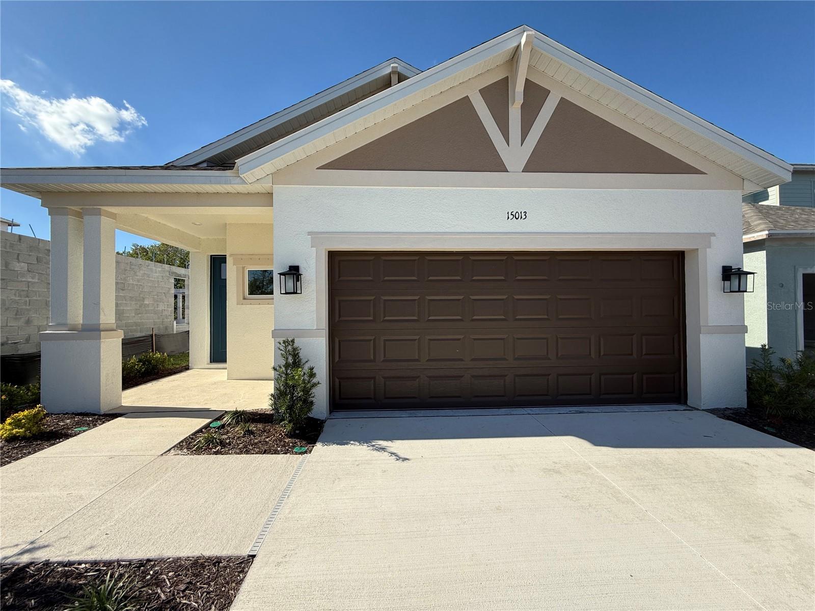 15013 SHADY PALMS LN, NOKOMIS, FL