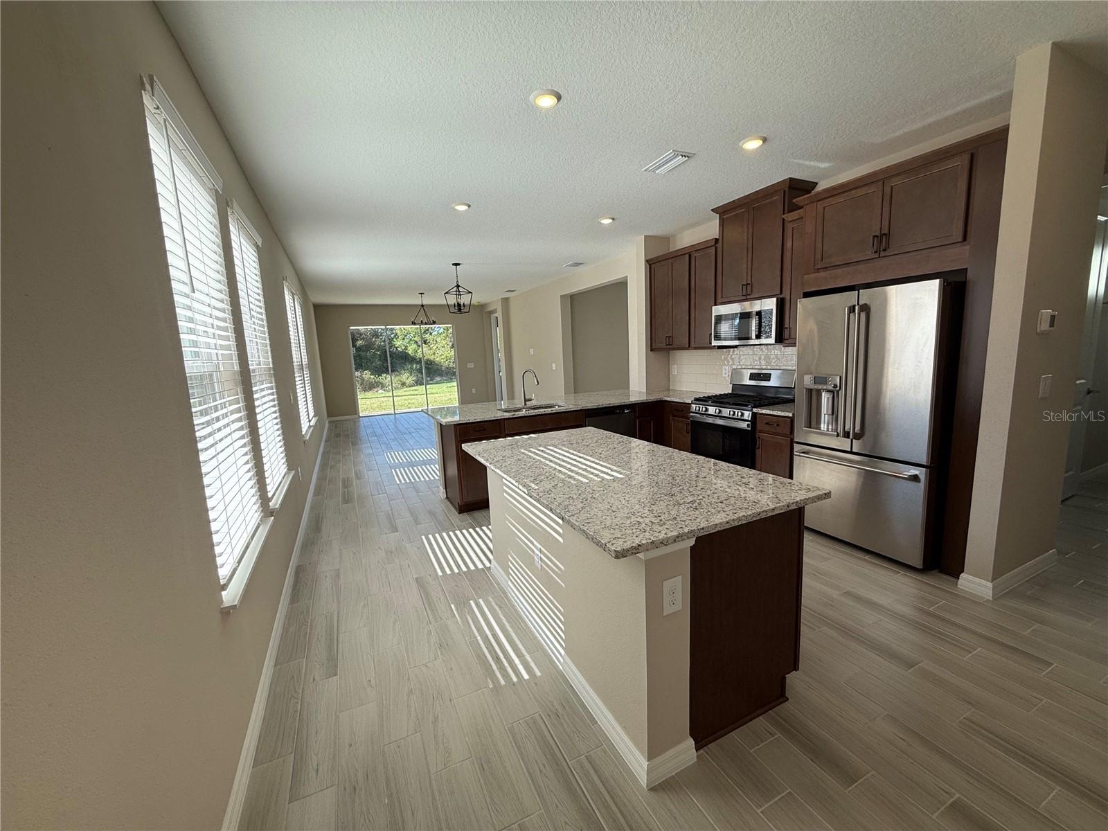 15013 SHADY PALMS LN, NOKOMIS, FL — photo 3