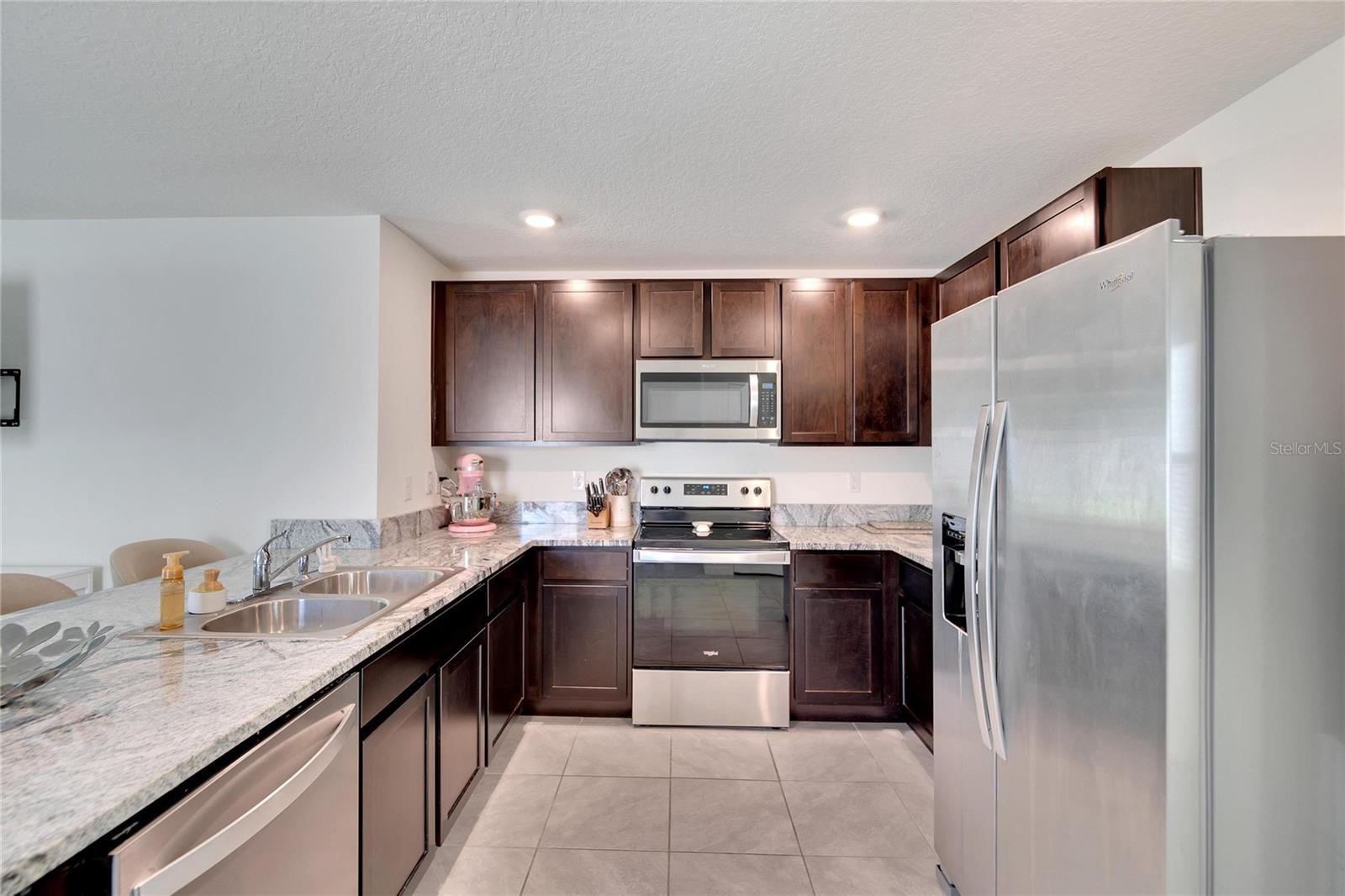 5547 LOGAN CAVE AVE, WIMAUMA, FL — photo 5