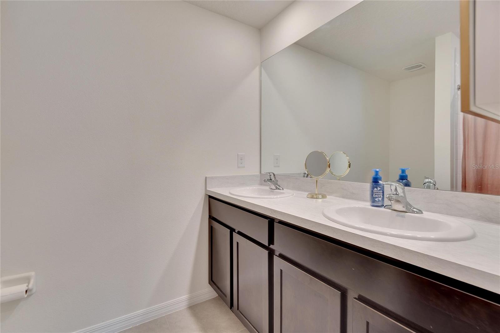 5547 LOGAN CAVE AVE, WIMAUMA, FL — photo 14