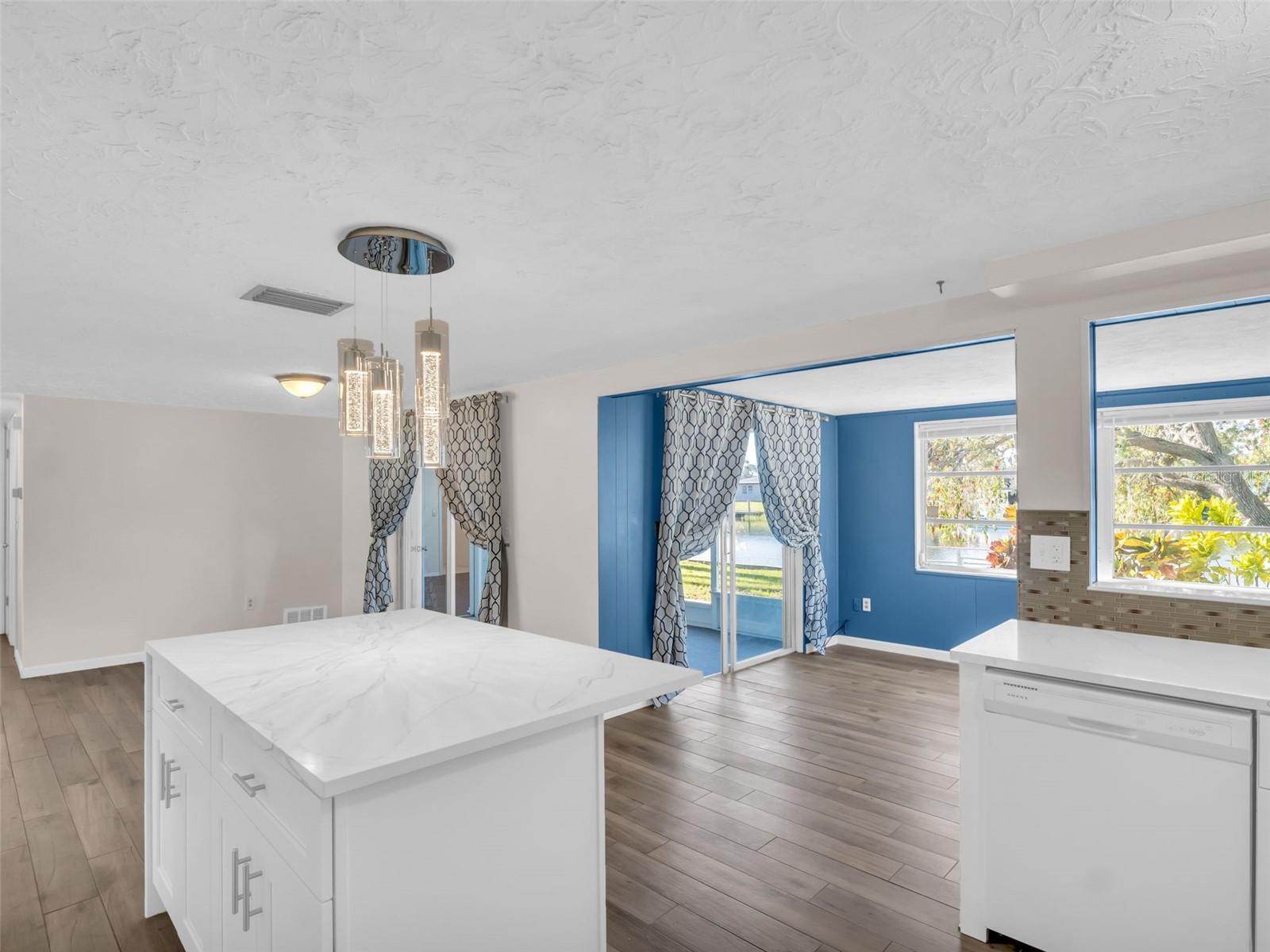 3814 SUNRAY DR, HOLIDAY, FL — photo 3