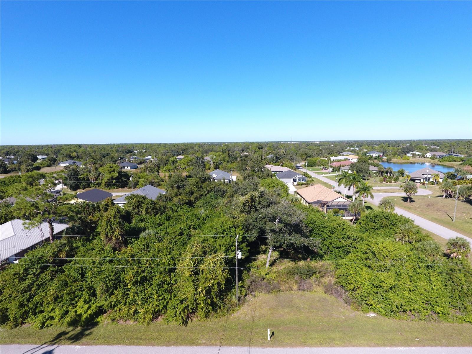 394 ALBATROSS RD, ROTONDA WEST, FL — photo 4