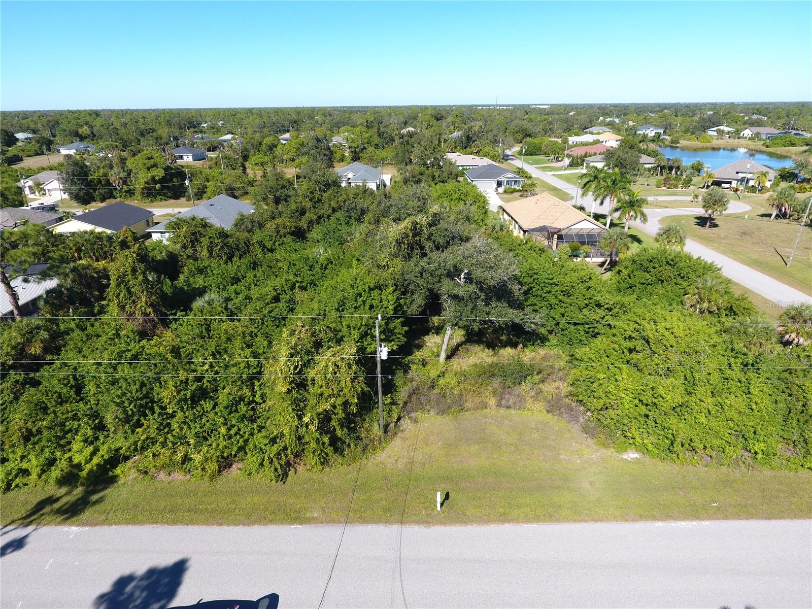 394 ALBATROSS RD, ROTONDA WEST, FL — photo 5