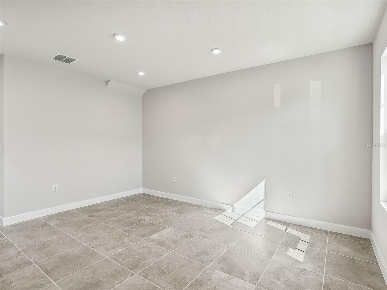1205 PORT BLUE WAY, LADY LAKE, FL — photo 16