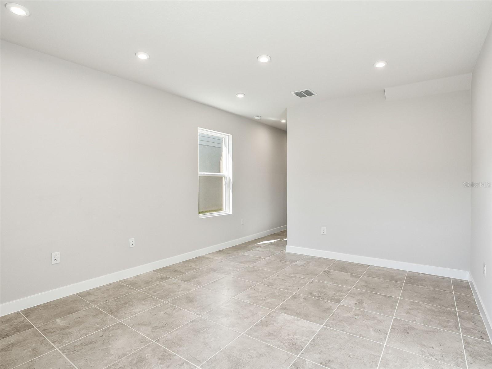 1205 PORT BLUE WAY, LADY LAKE, FL — photo 17