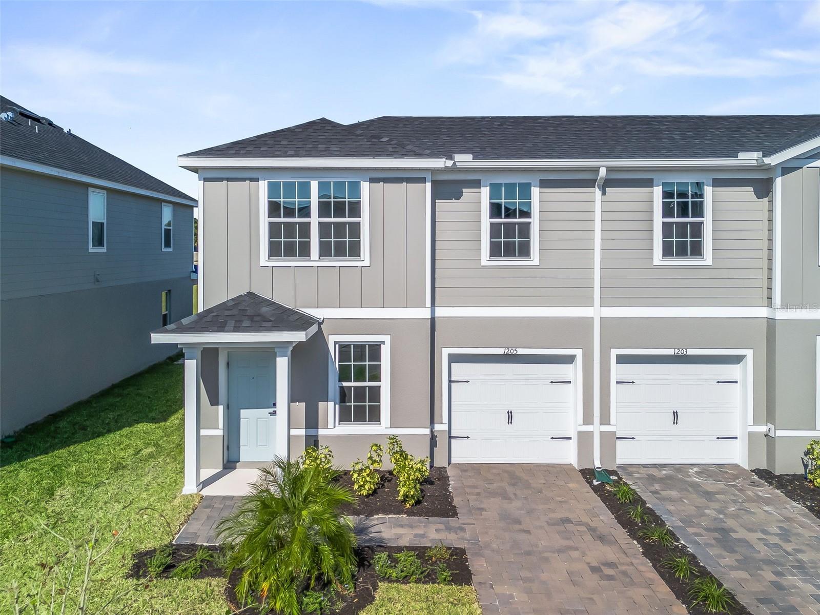 1205 PORT BLUE WAY, LADY LAKE, FL — photo 101