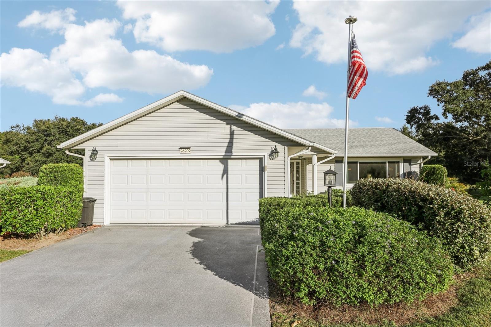 26209 NEWCOMBE CIR, LEESBURG, FL — photo 4