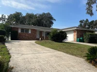 812 NORTHSIDE DR — photo 1