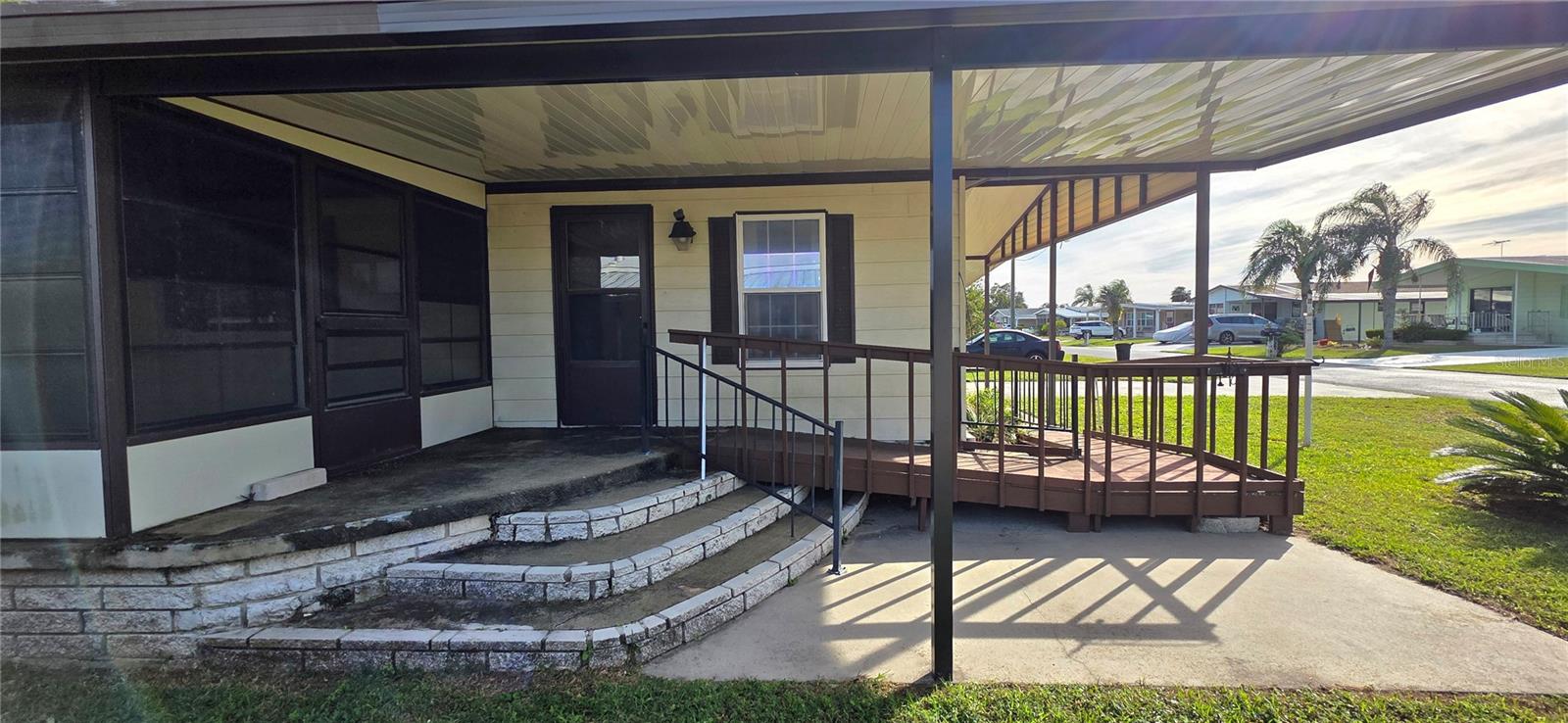 5650 BENTON ST, ZEPHYRHILLS, FL — photo 3