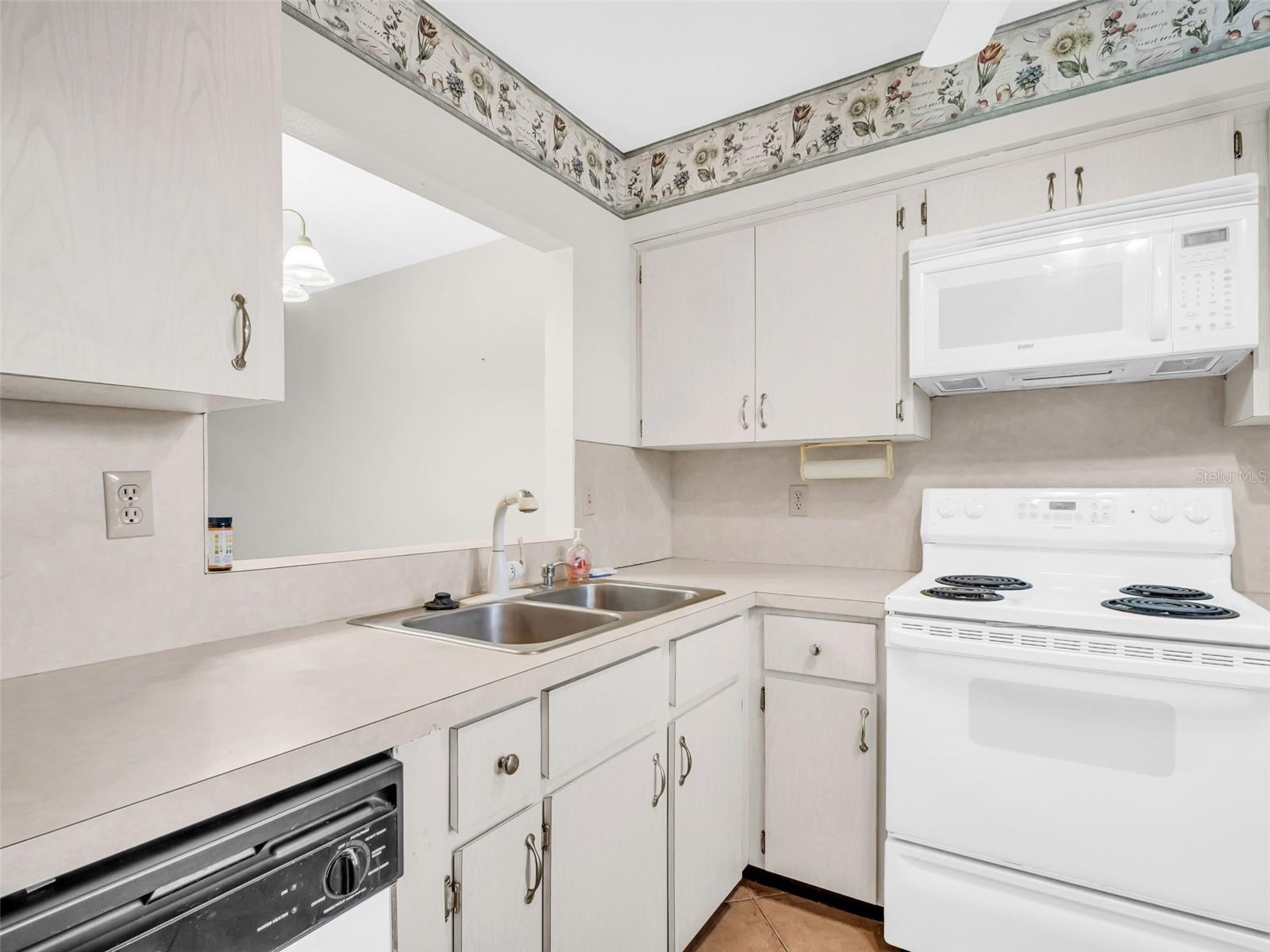 3109 MISSION GROVE DR #D, PALM HARBOR, FL — photo 13