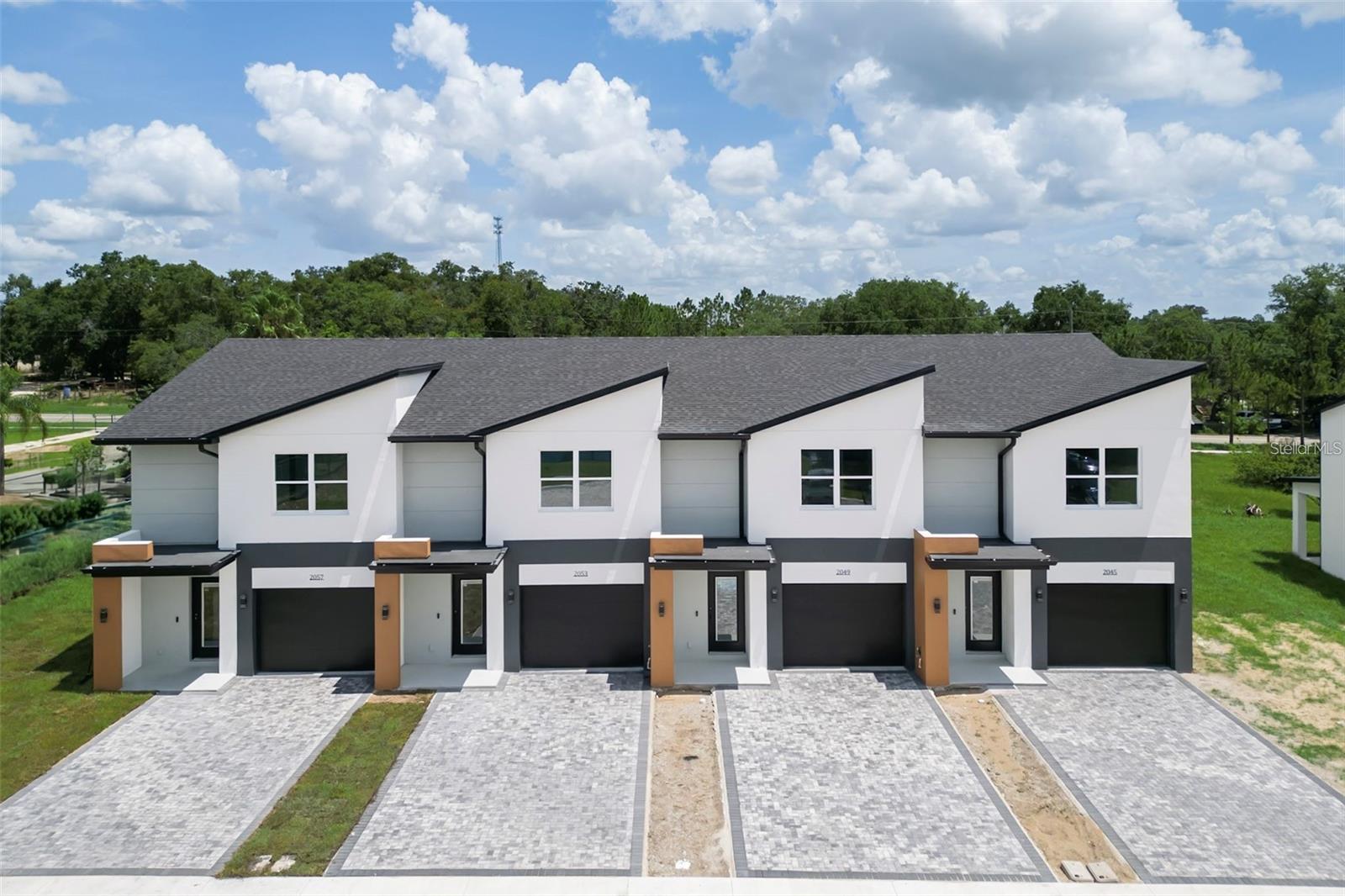 2057 BARROSO, DAVENPORT, FL