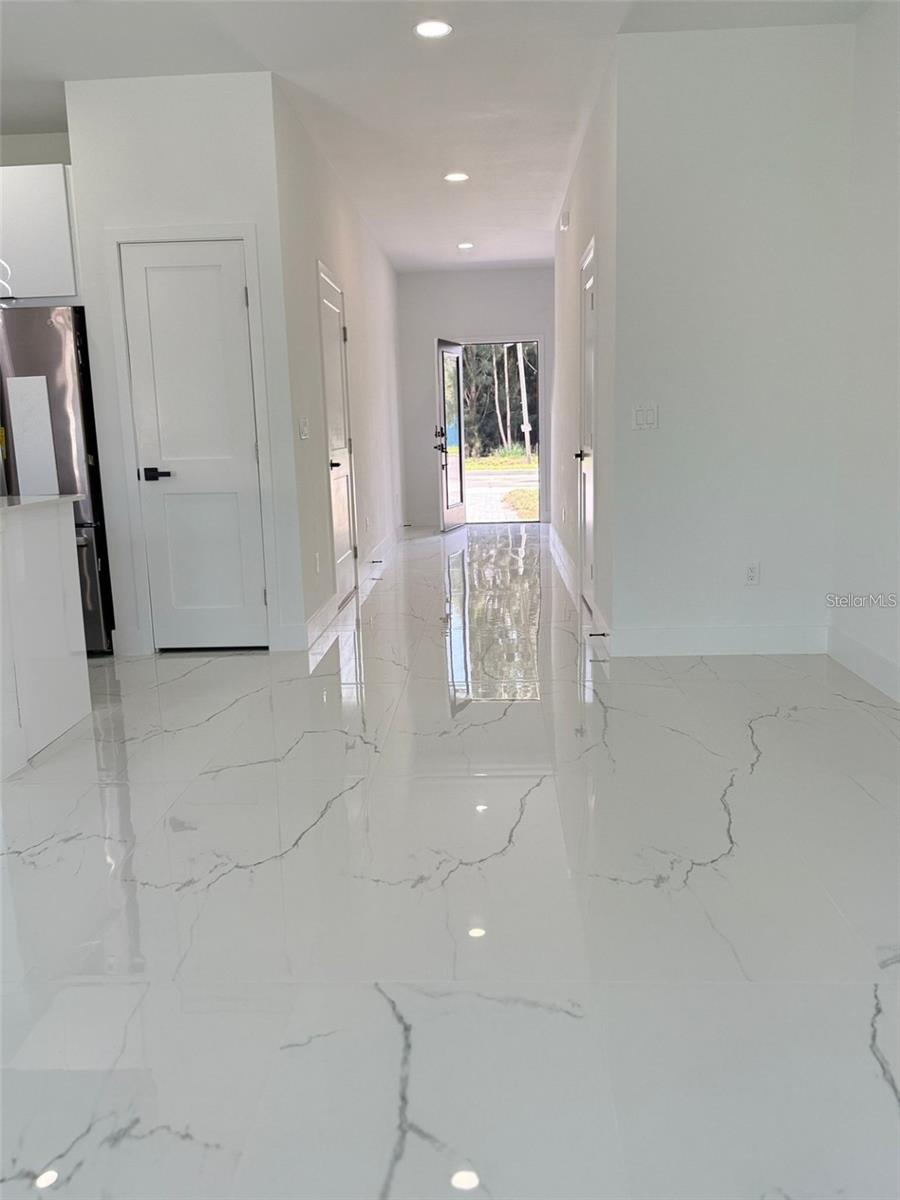 2057 BARROSO, DAVENPORT, FL — photo 8