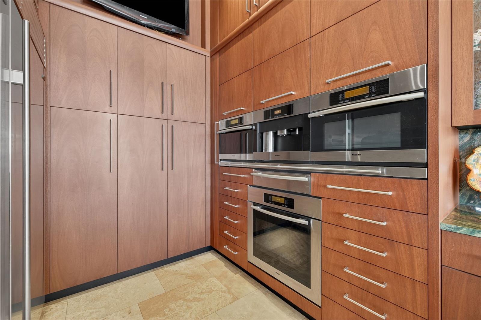 2165 LOUISA DR, BELLEAIR BEACH, FL — photo 14