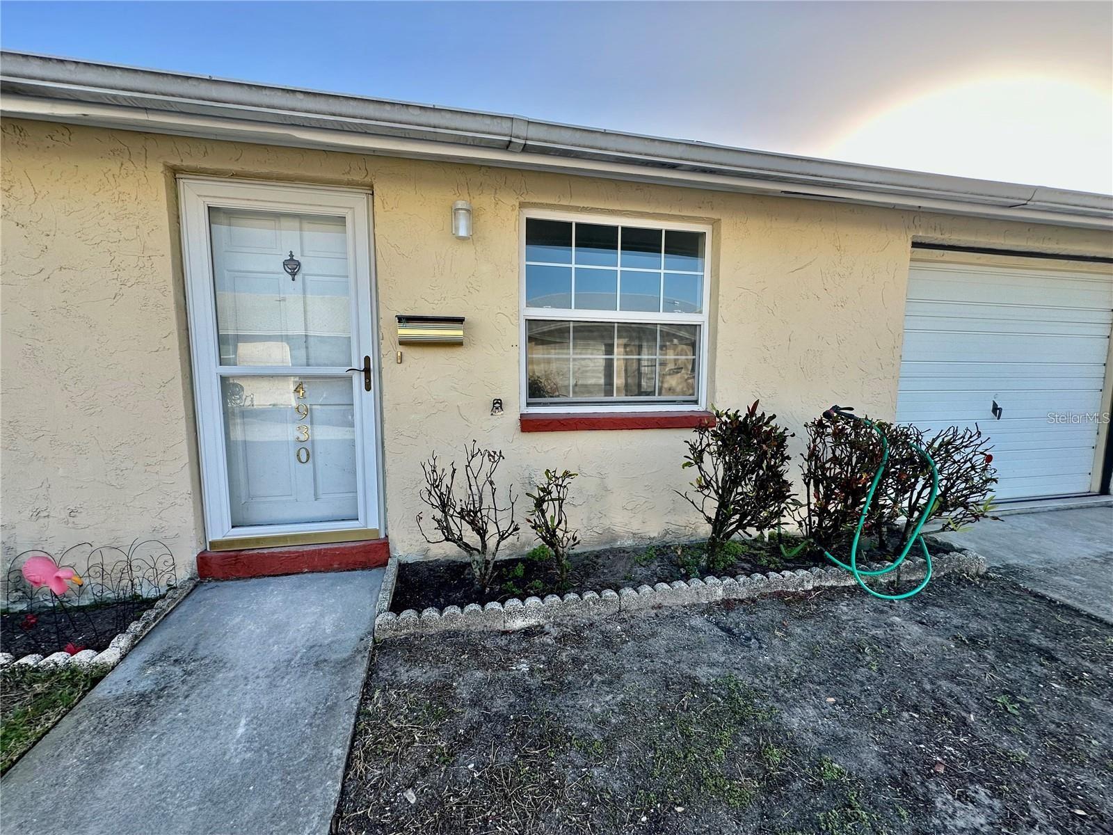 4930 GETNER ST, NEW PORT RICHEY, FL — photo 2