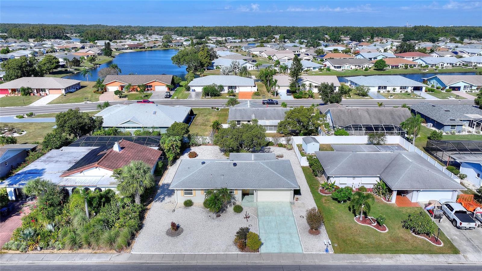 679 FORT DUQUESNA DR, SUN CITY CENTER, FL — photo 41