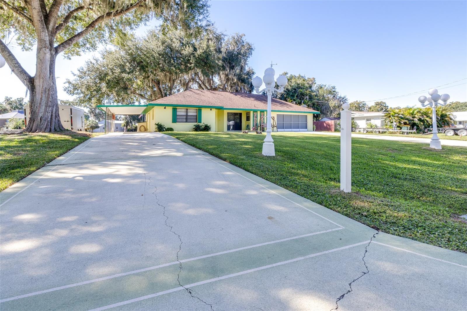 623 RACOON LN, LORIDA, FL — photo 3