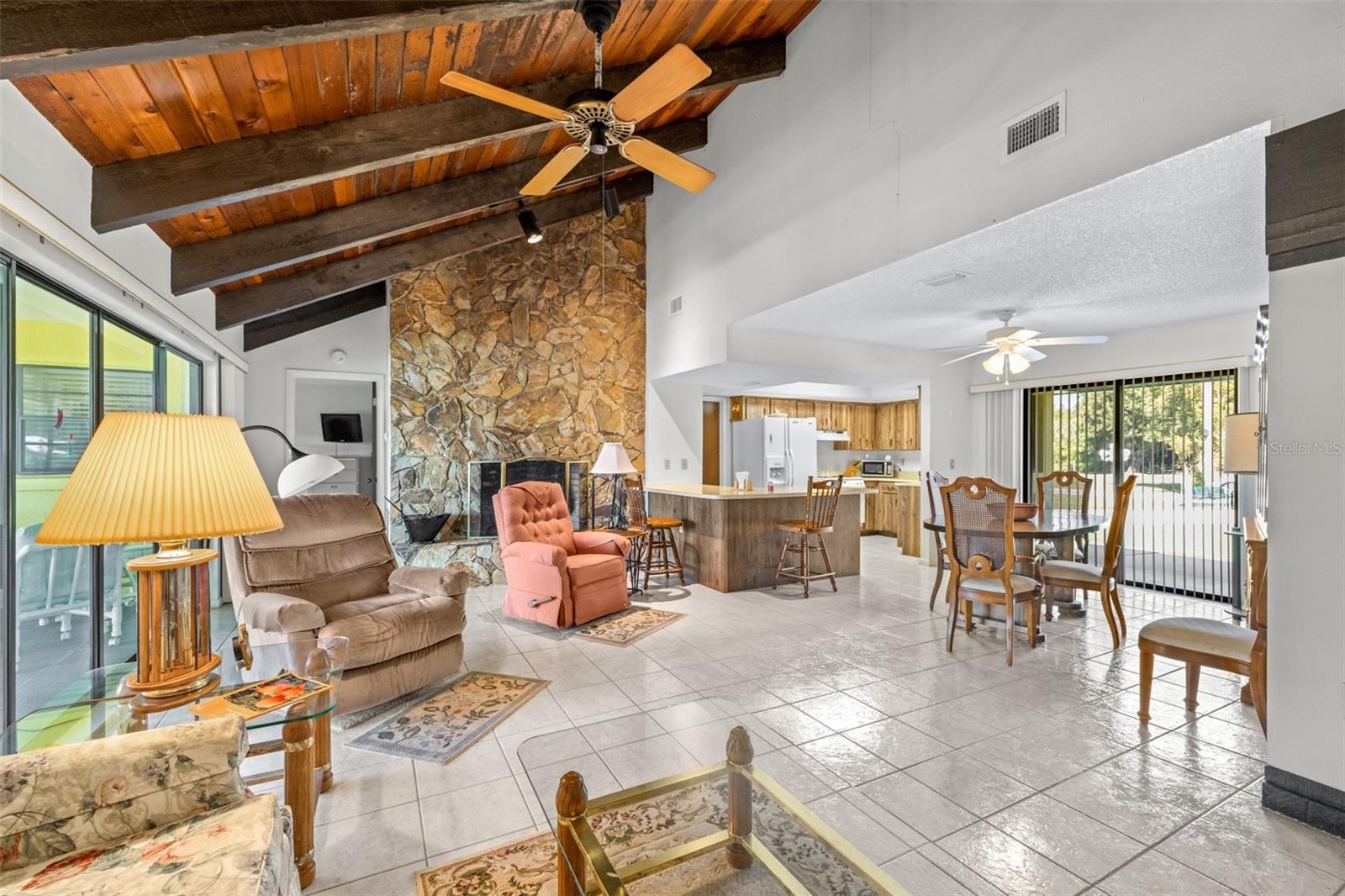 623 RACOON LN, LORIDA, FL — photo 9