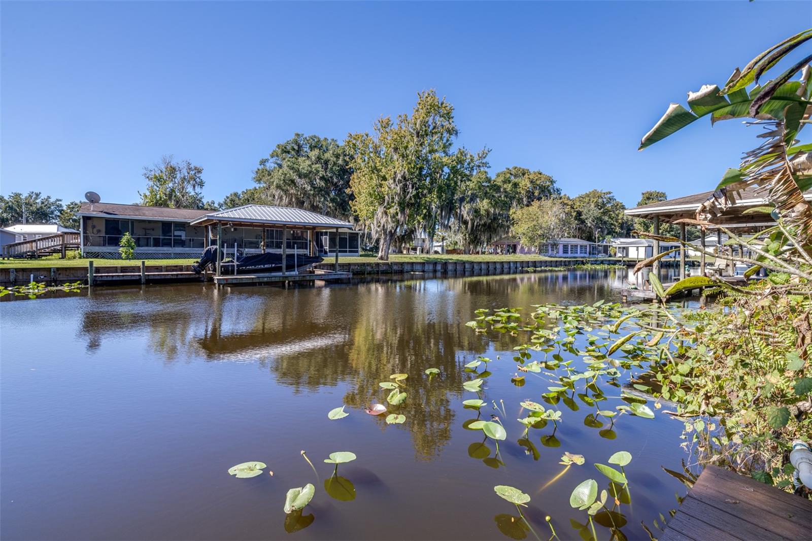 623 RACOON LN, LORIDA, FL — photo 51