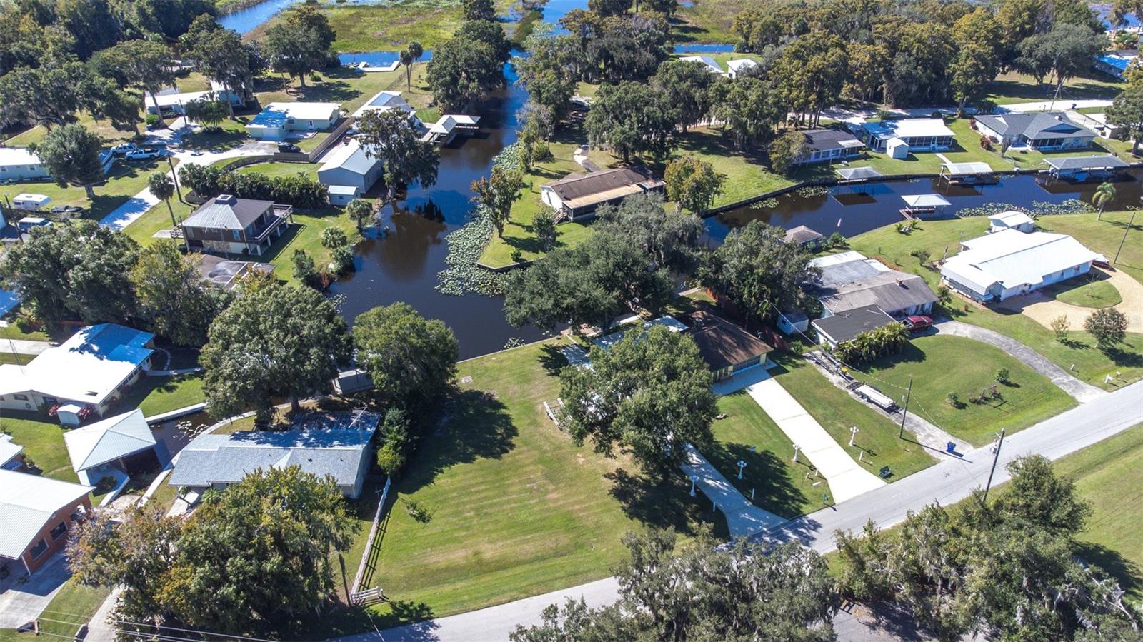 623 RACOON LN, LORIDA, FL — photo 59