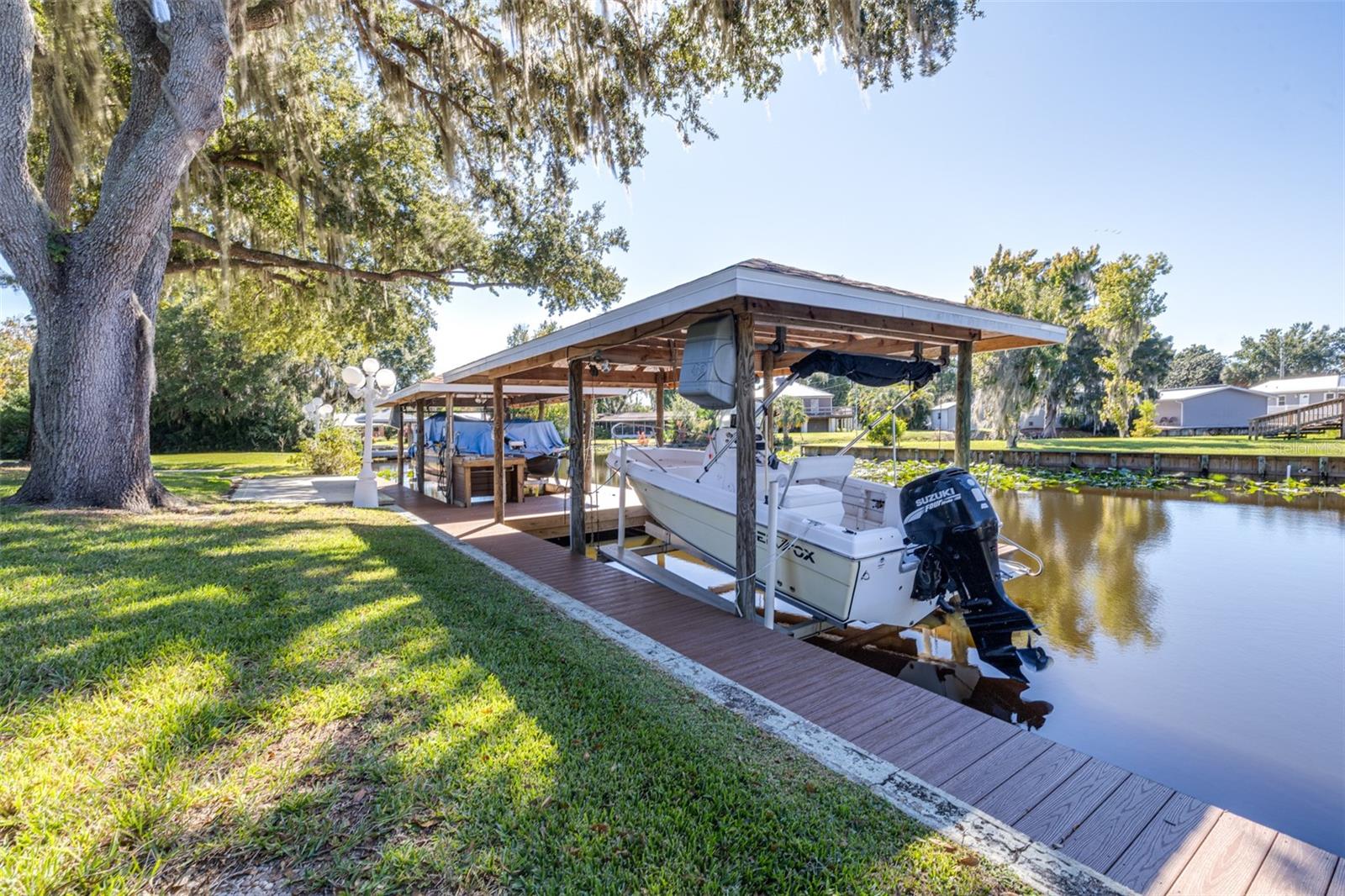 623 RACOON LN, LORIDA, FL — photo 49