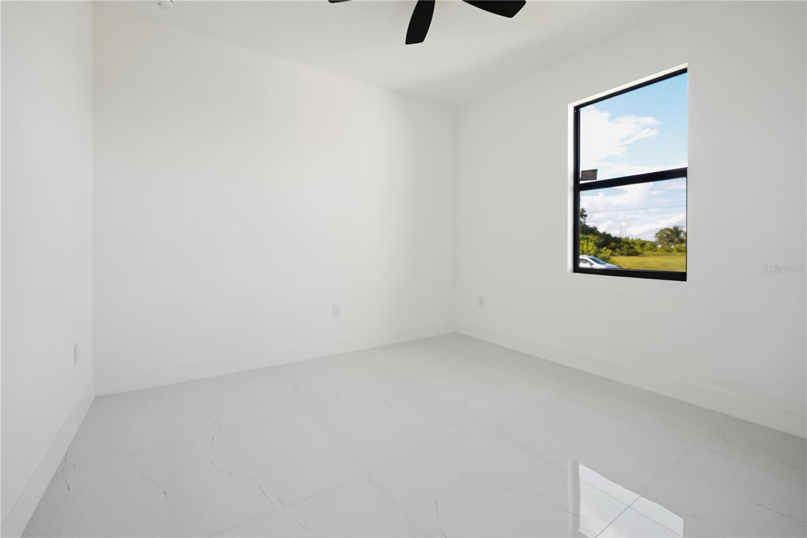 2458 NW 9TH TER, CAPE CORAL, FL — photo 14