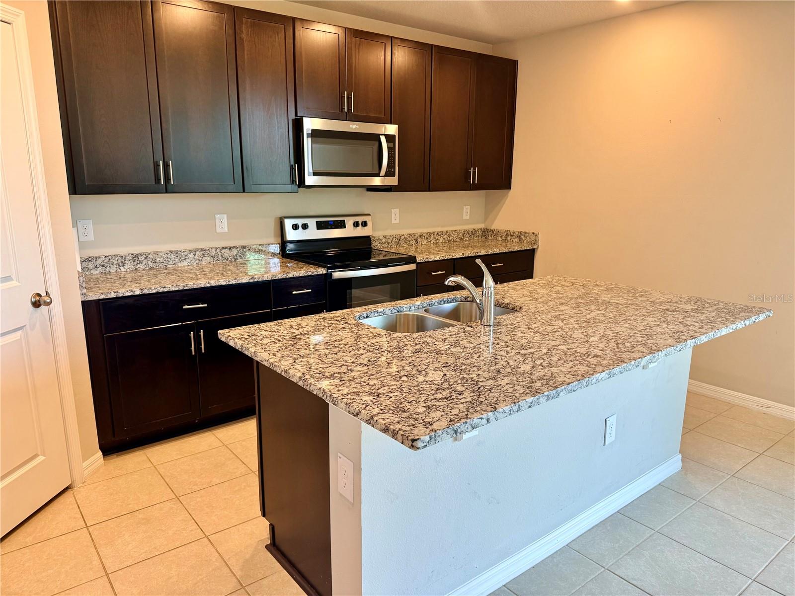 10062 DAYBREAK GLN, PARRISH, FL — photo 7