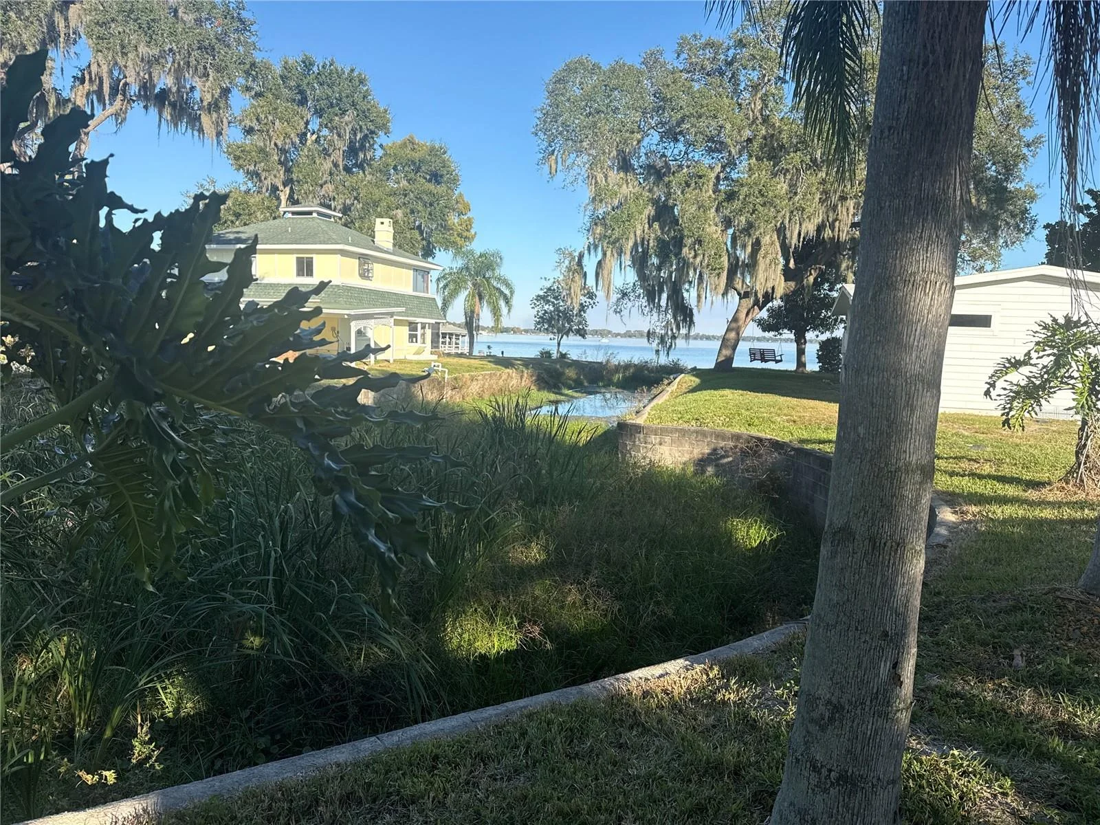 903 N HARBOR TERRACE, TAVARES, FL — photo 6