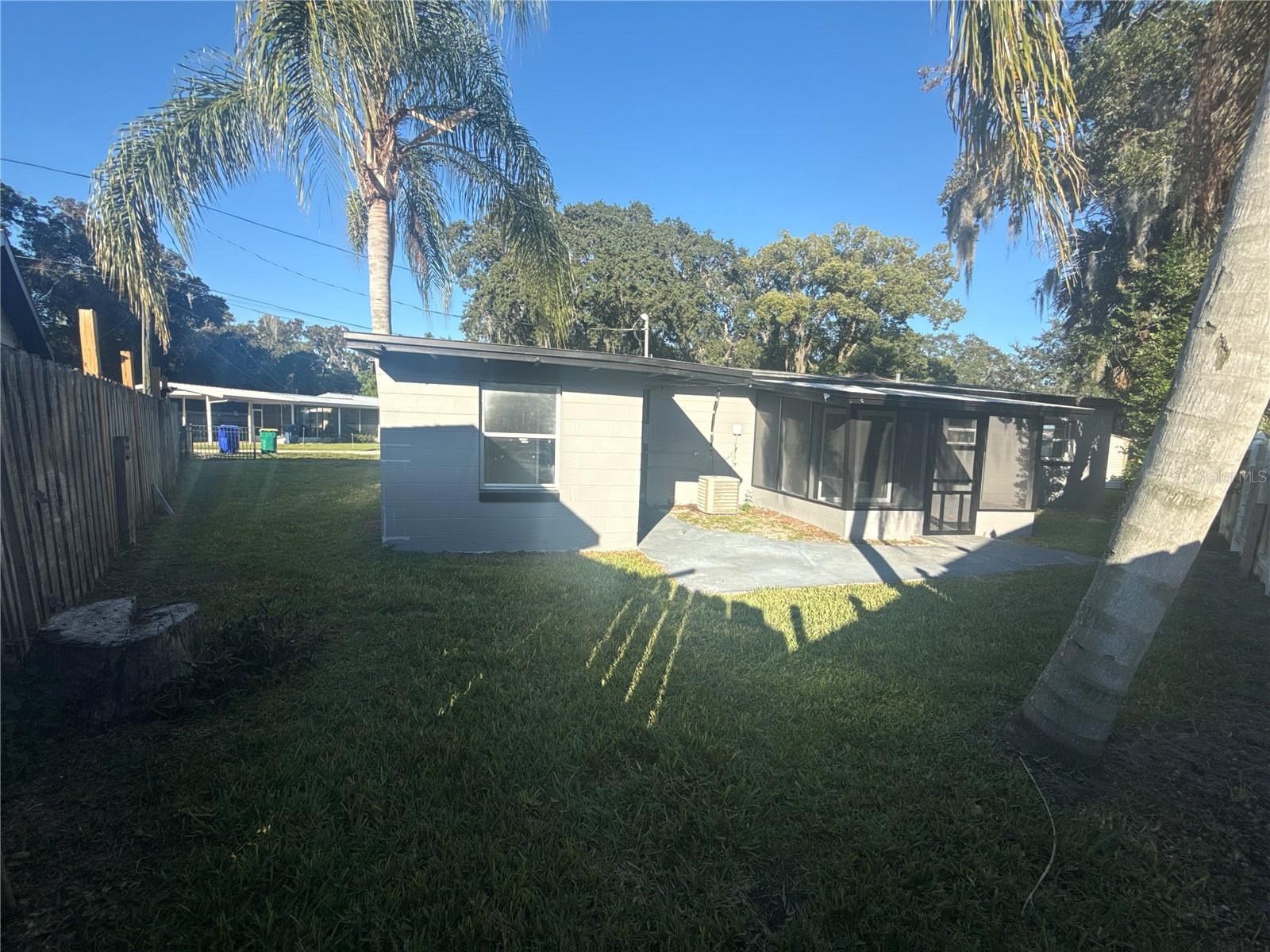 903 N HARBOR TERRACE, TAVARES, FL — photo 128
