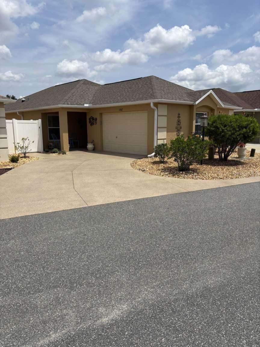 1067 CARVER CT, THE VILLAGES, FL — photo 4