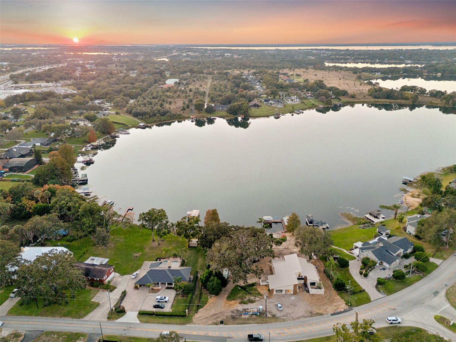 E CROOKED LAKE DR, EUSTIS, FL — photo 32