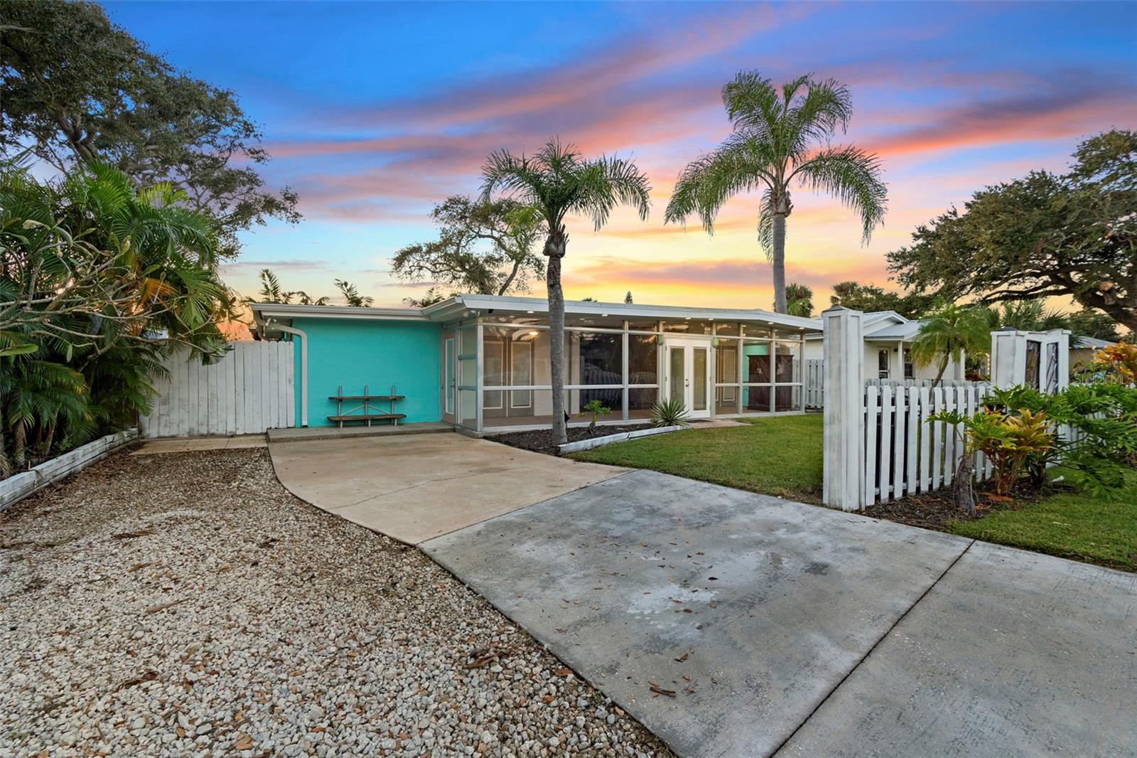 650 S PINE ST, NEW SMYRNA BEACH, FL — photo 8