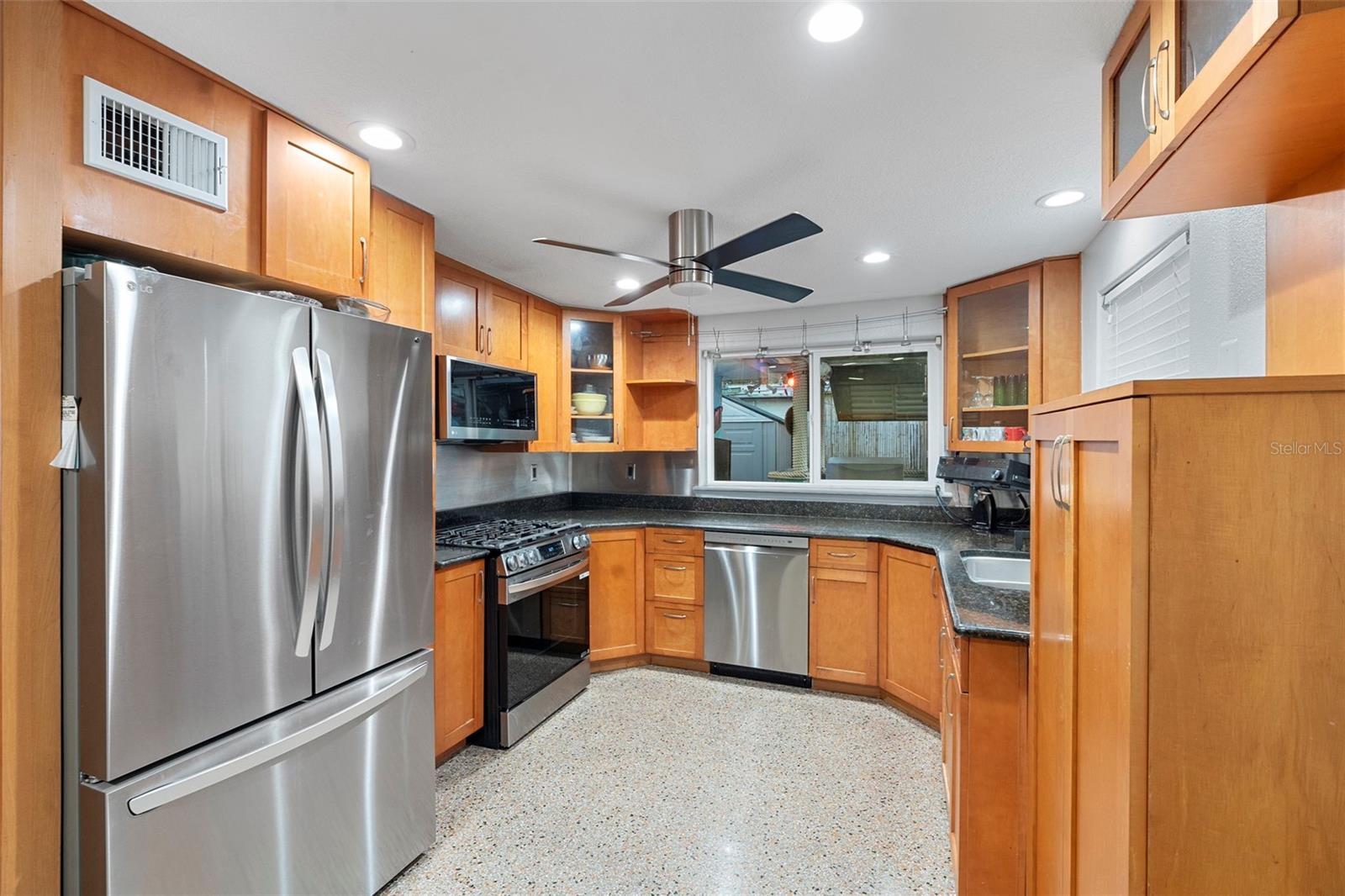 650 S PINE ST, NEW SMYRNA BEACH, FL — photo 20
