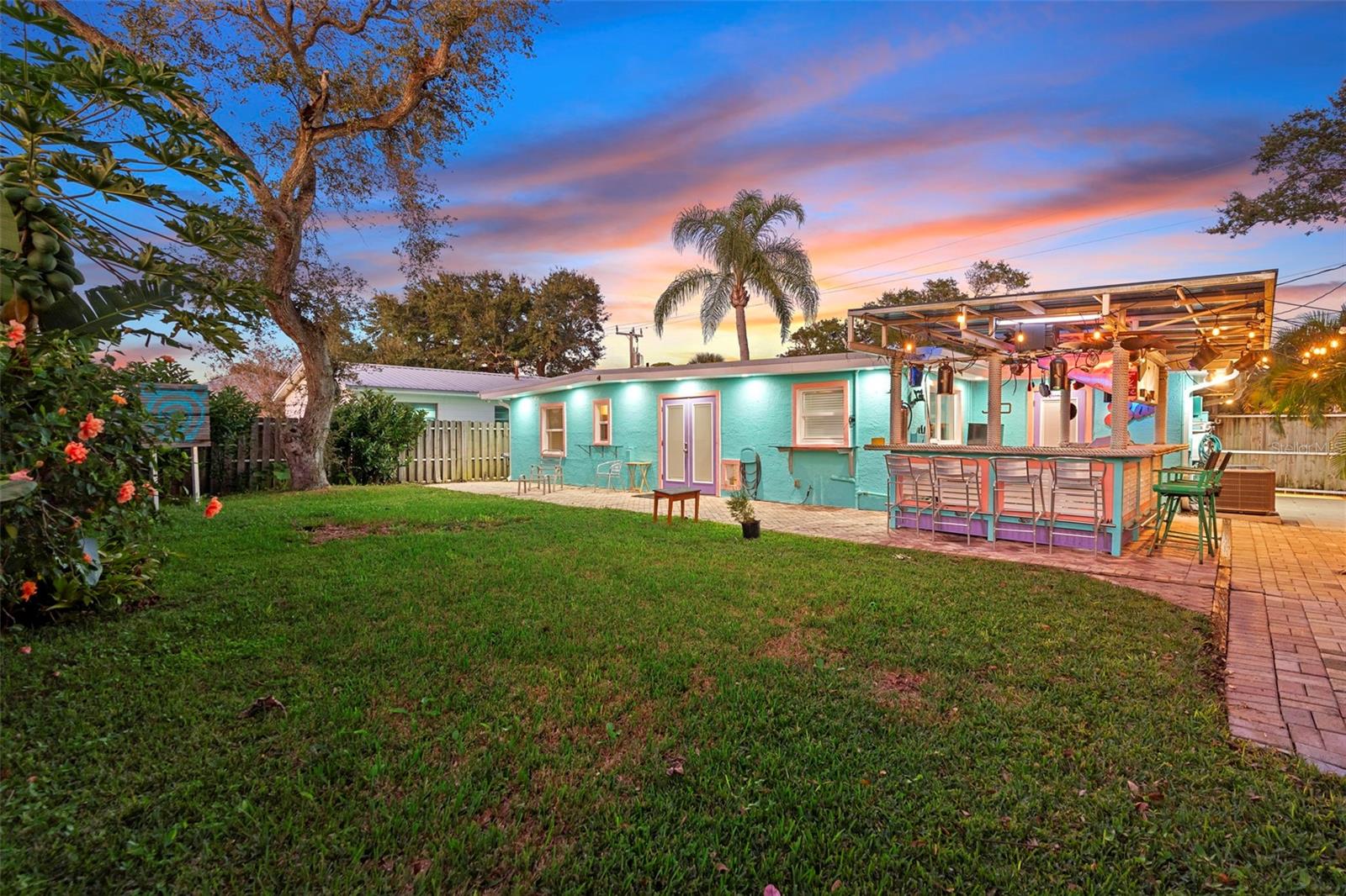 650 S PINE ST, NEW SMYRNA BEACH, FL — photo 3