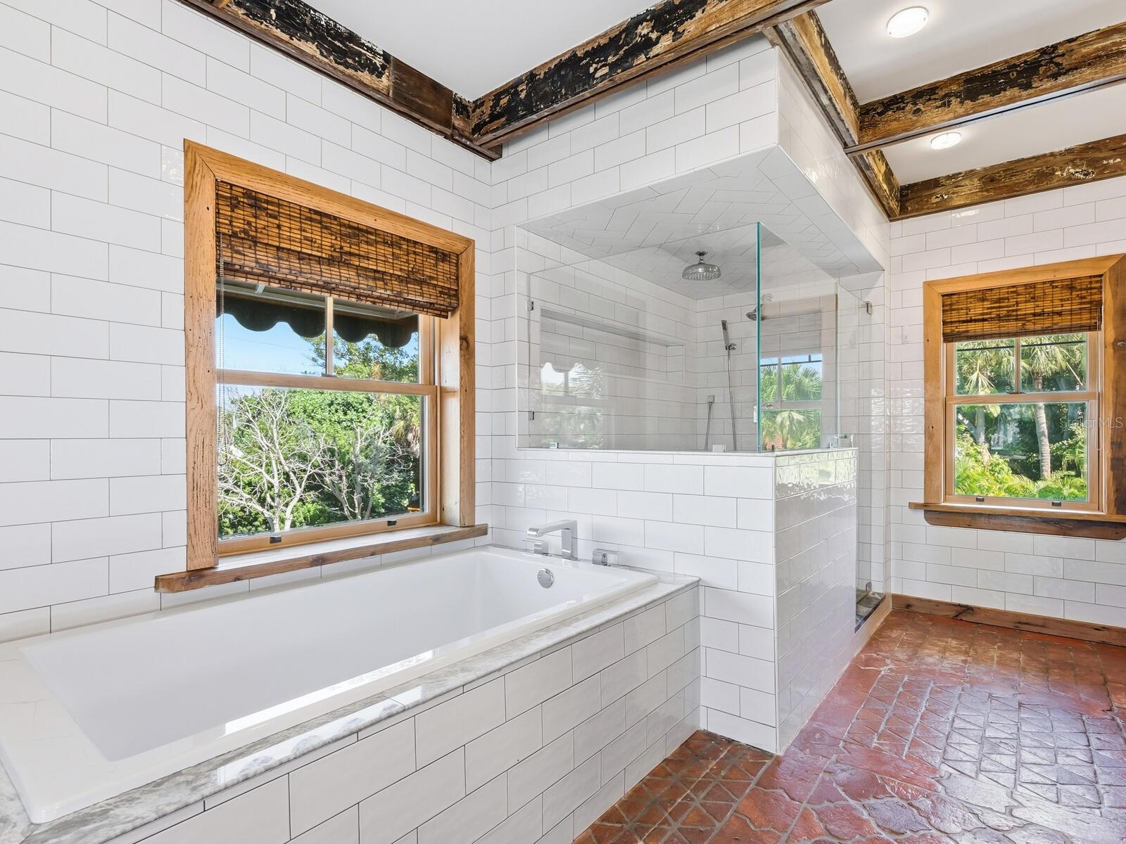 41 S ADAMS DR, SARASOTA, FL — photo 30