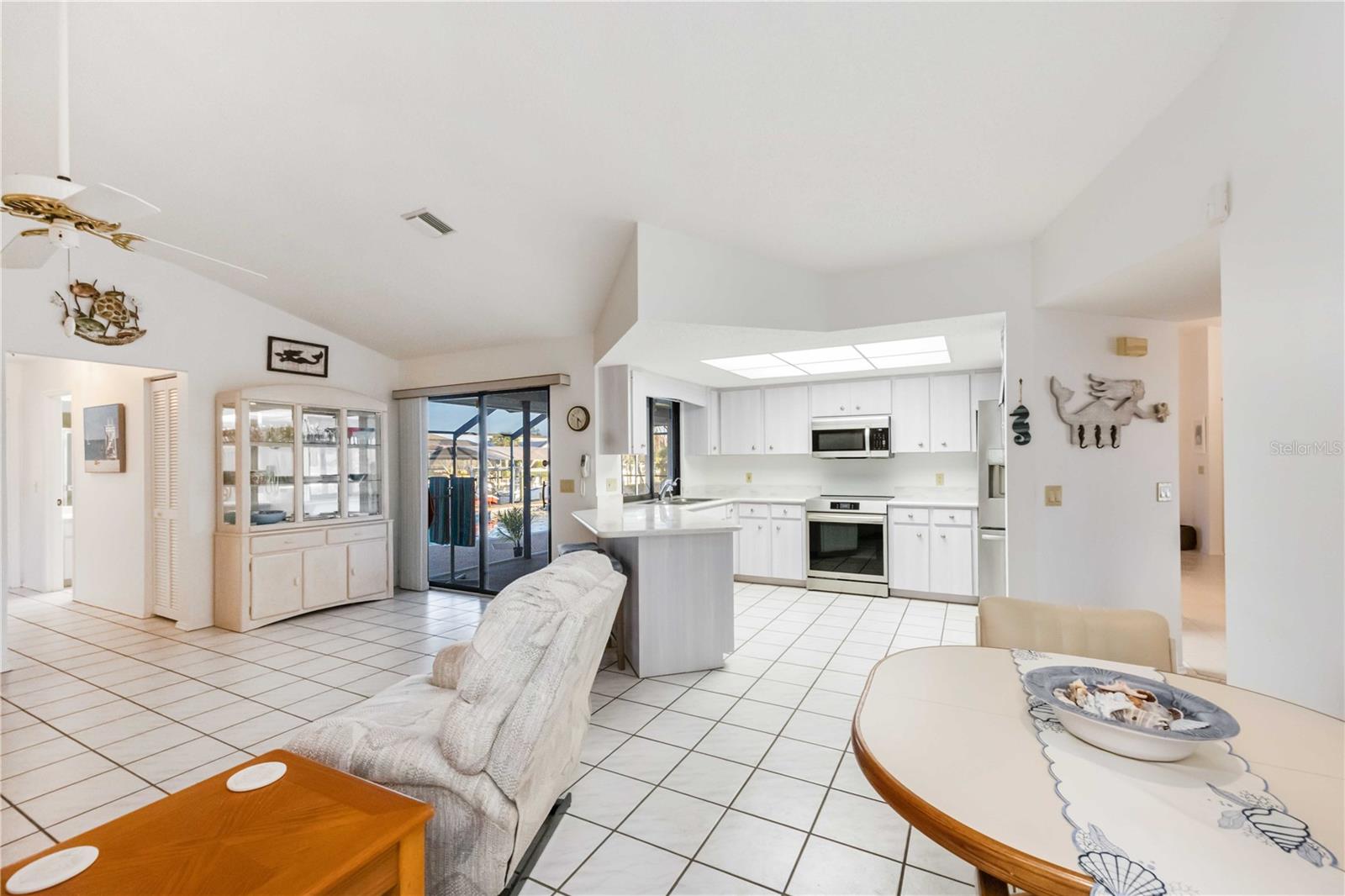 10534 ALPACA CIR, PORT CHARLOTTE, FL — photo 22