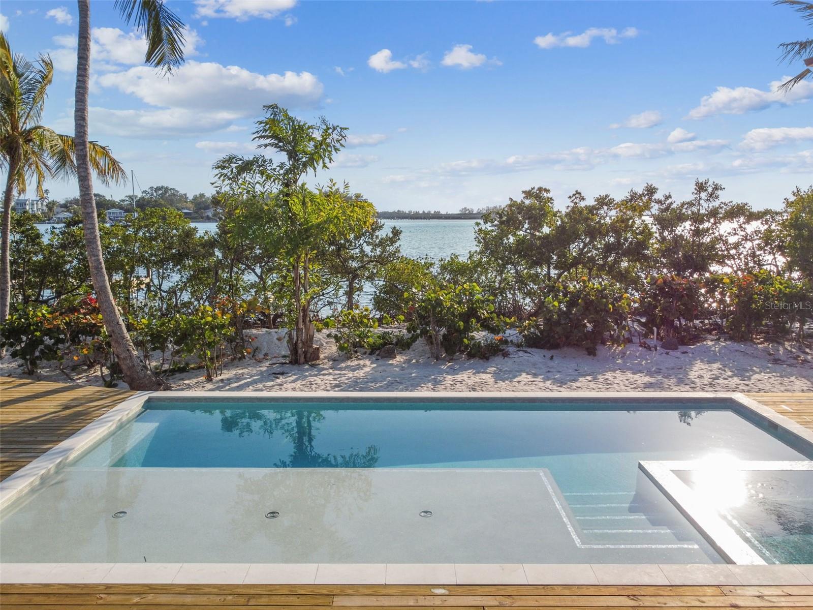 7147 LA LENAIRE DR, LONGBOAT KEY, FL — photo 68