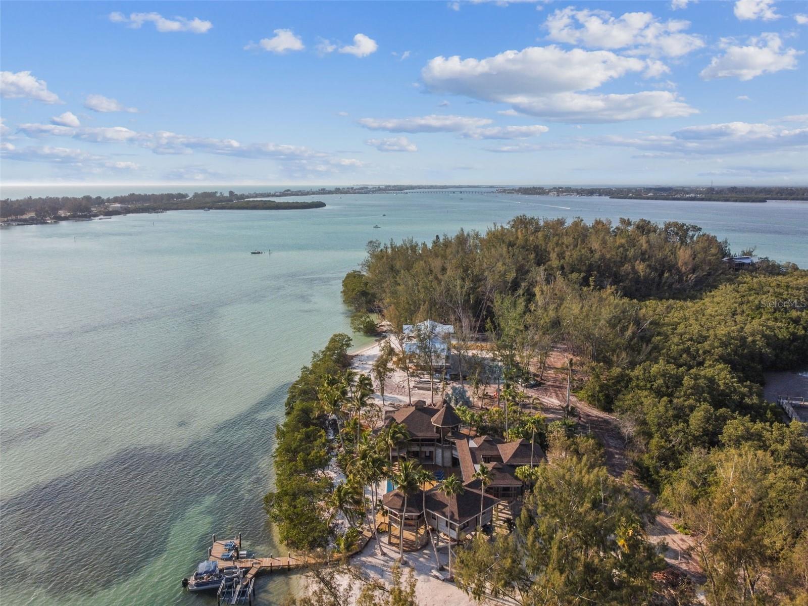 7147 LA LENAIRE DR, LONGBOAT KEY, FL — photo 96