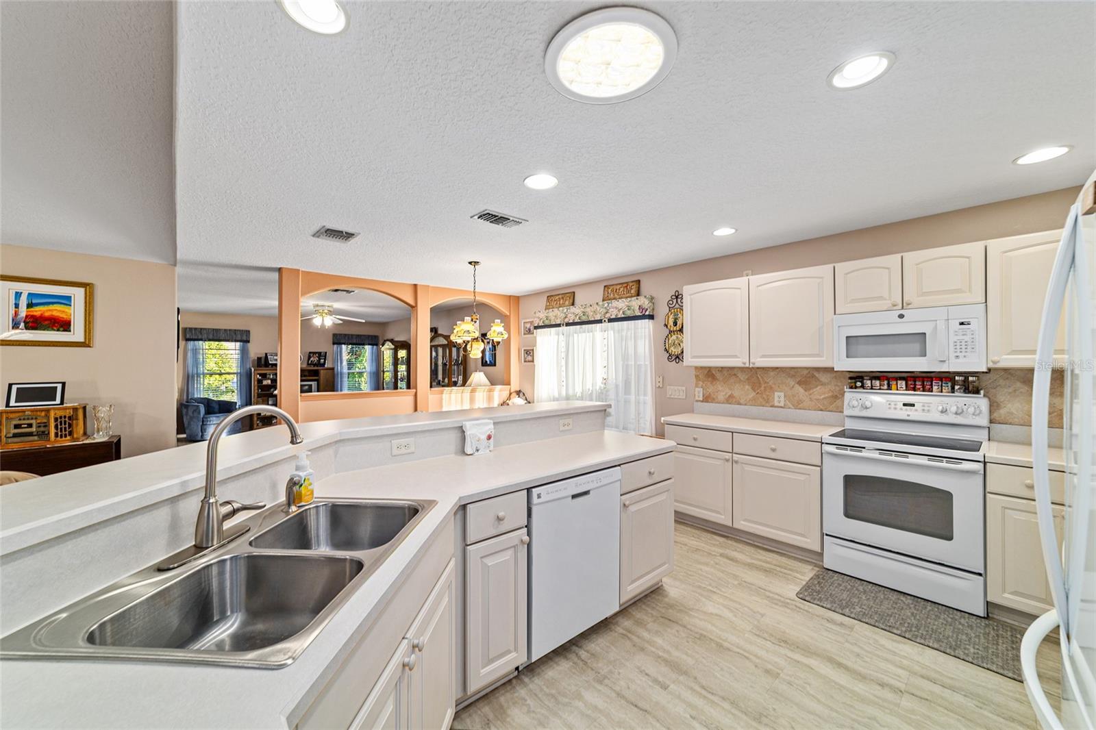 15680 SW 13TH CIR, OCALA, FL — photo 34