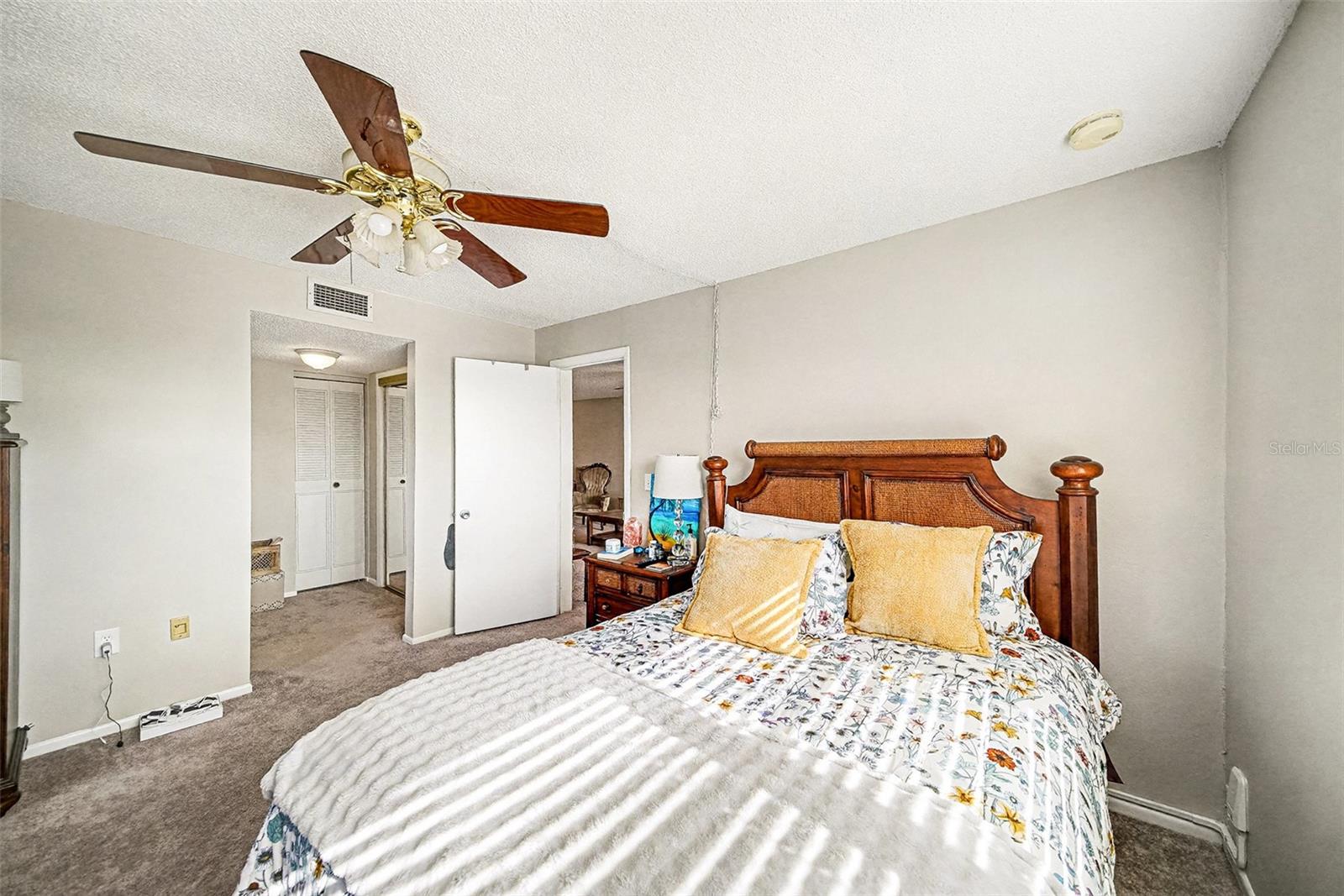 801 83RD AVE N #415, ST PETERSBURG, FL — photo 15
