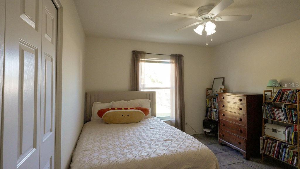 3357 N CHAMBERLAIN BLVD, NORTH PORT, FL — photo 23
