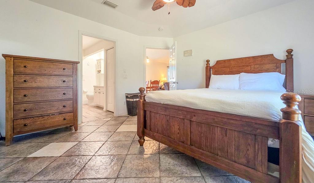 3357 N CHAMBERLAIN BLVD, NORTH PORT, FL — photo 30