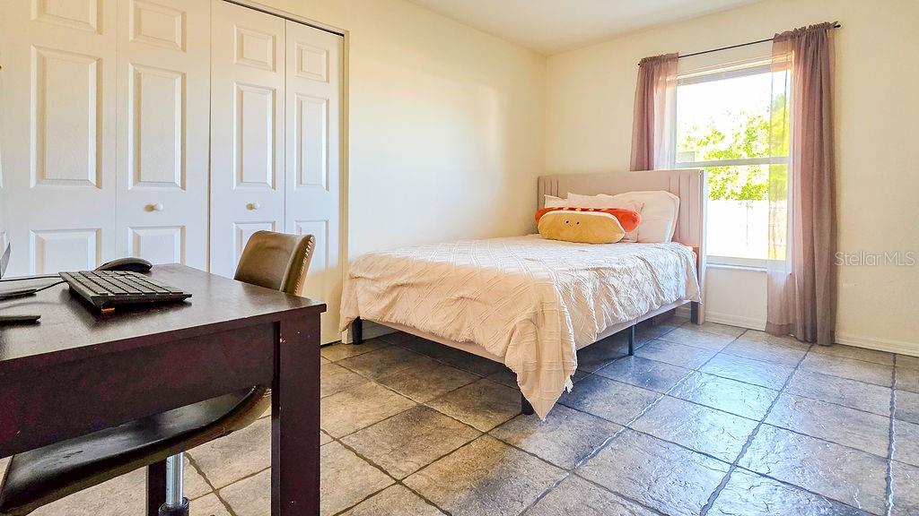 3357 N CHAMBERLAIN BLVD, NORTH PORT, FL — photo 33