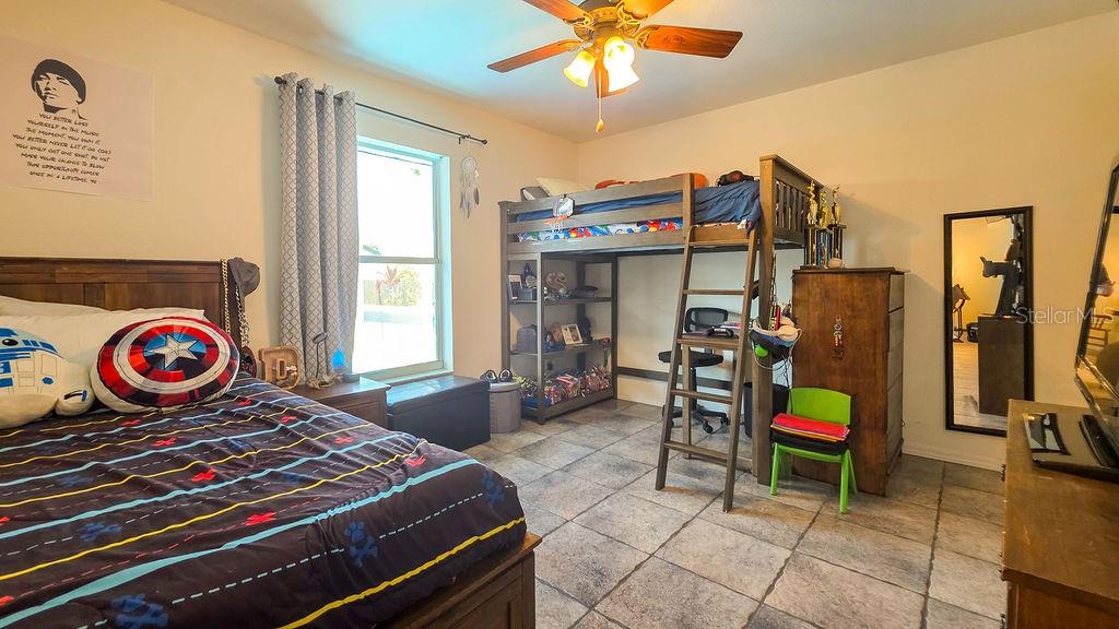 3357 N CHAMBERLAIN BLVD, NORTH PORT, FL — photo 36