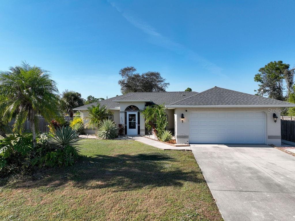 3357 N CHAMBERLAIN BLVD, NORTH PORT, FL — photo 2