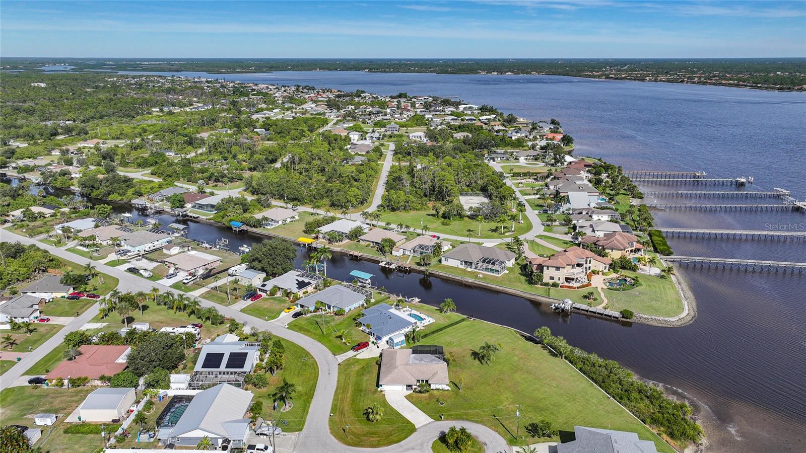 3522 FOX TER, PORT CHARLOTTE, FL — photo 4